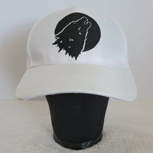 Howling Wolf Print Baseball Cap